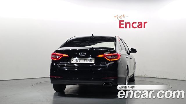 Hyundai Sonata 2.0 Smart — пробег 173 875 км — фото 4 из 5