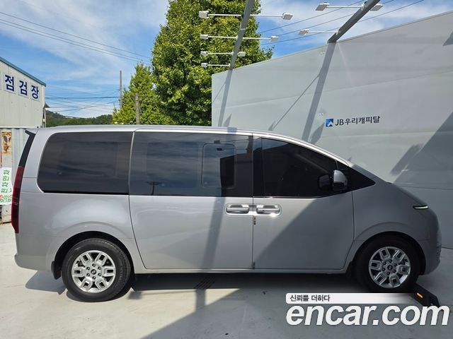 Hyundai Staria из Кореи Encar