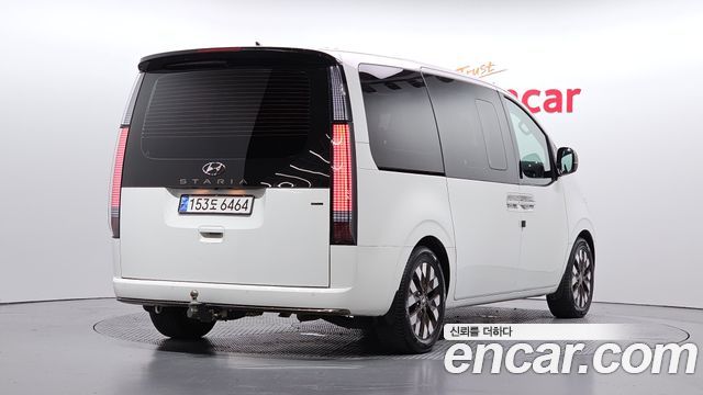 Hyundai Staria из Кореи Encar