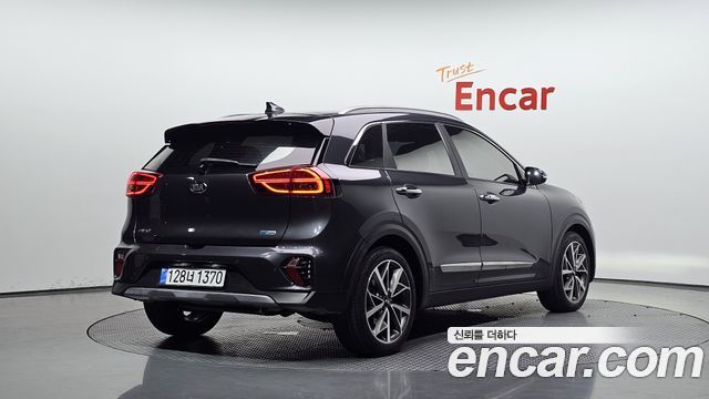 Kia Niro из Кореи Encar