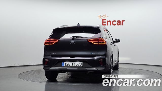 Kia Niro из Кореи Encar