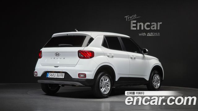 Hyundai Venue из Кореи Encar