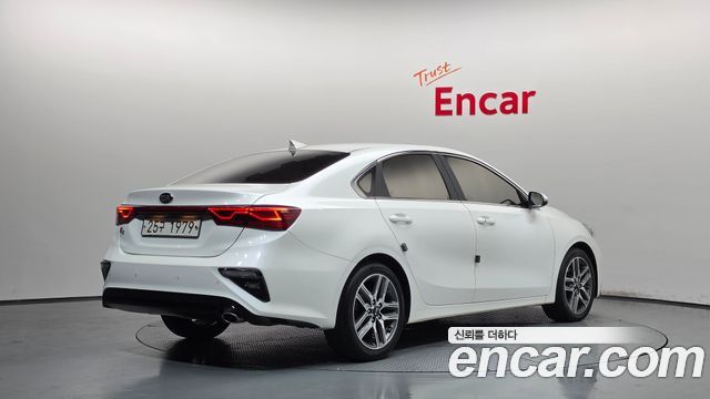 Kia K3 из Кореи Encar