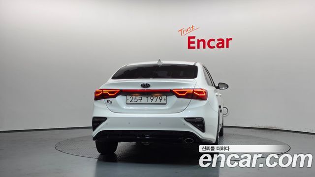 Kia K3 из Кореи Encar