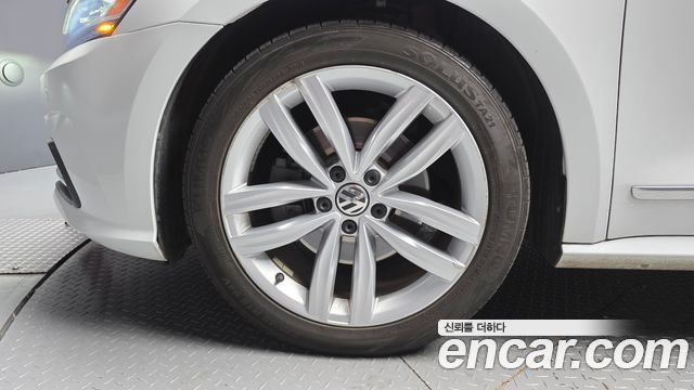 Volkswagen Passat из Кореи Encar