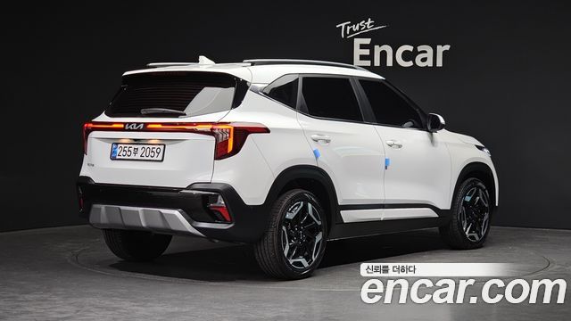 Kia Seltos Gasoline 1.6 Turbo 2WD Signature — пробег 4 186 км — фото 2 из 5