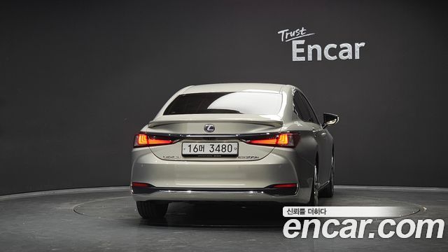 Lexus ES из Кореи Encar