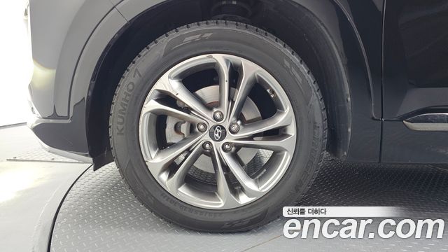 Hyundai Santafe Diesel 2.2 2WD Inspiraition — пробег 70 097 км — фото 5 из 5