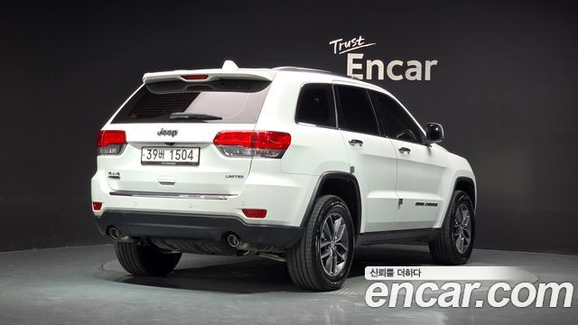 Jeep Cherokee 3.0 Diesel Limited WK2 — пробег 104 977 км — фото 2 из 5