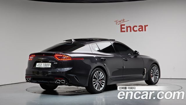 Kia Stinger из Кореи Encar