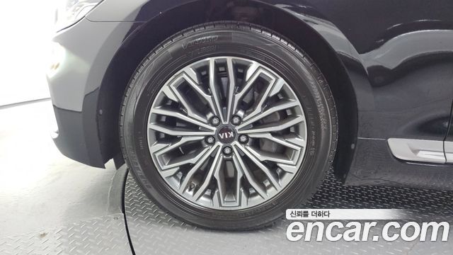 Kia K9 из Кореи Encar
