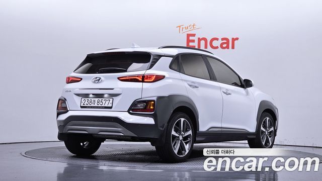 Hyundai Kona из Кореи Encar