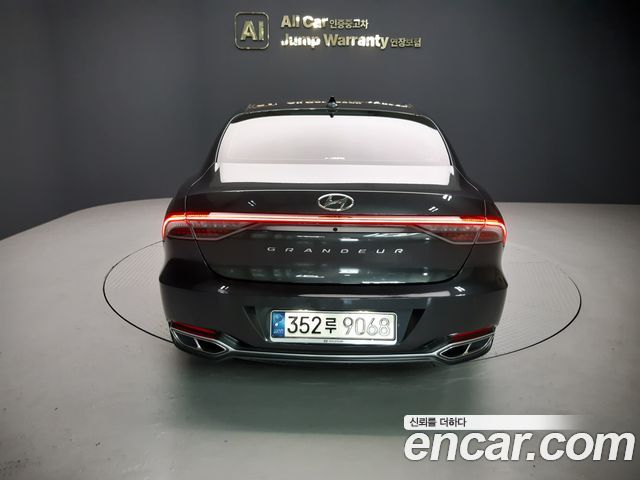 Hyundai Grandeur Calligraphy — пробег 73 000 км — фото 4 из 5