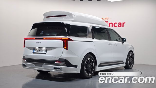 Kia Carnival Gasoline 9-Seater Hi Limousine (7-seater Limousine(Special vehicle) — пробег 23 179 км — фото 2 из 5