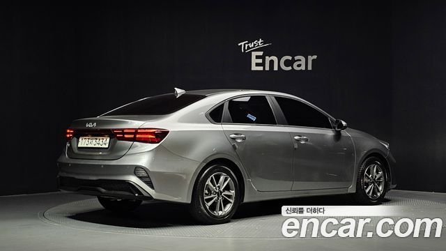 Kia K3 из Кореи Encar