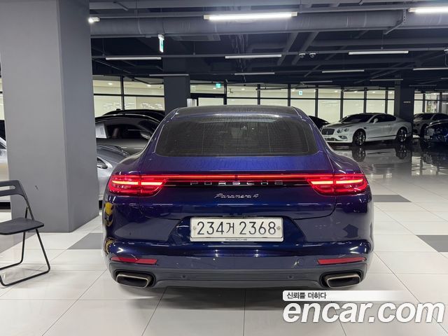 Porsche Panamera 3.0 AWD — пробег 46 000 км — фото 3 из 5