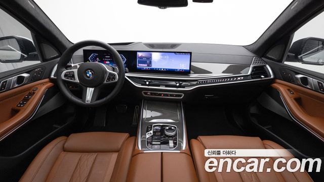 BMW X7 xDrive 40i M Sport 6STR — пробег 4 000 км — фото 5 из 5