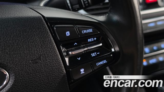 Hyundai Grandeur Premium — пробег 210 472 км — фото 2 из 5