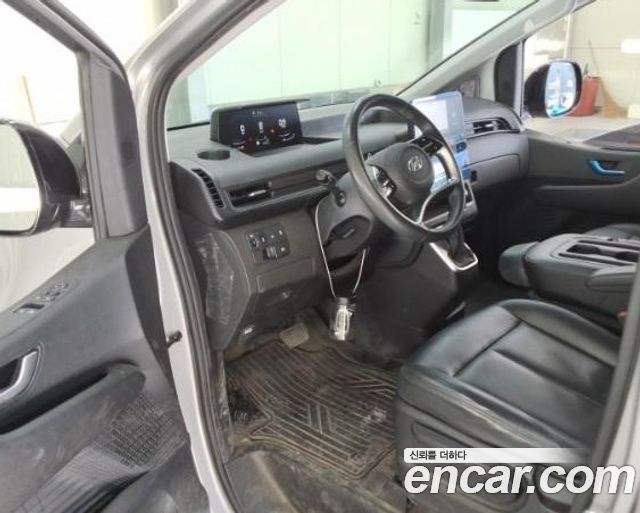 Hyundai Staria из Кореи Encar