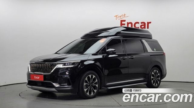 Kia Carnival Gasoline 9-Seater Hi-Limousine Signature — пробег 33 502 км — фото 1 из 5