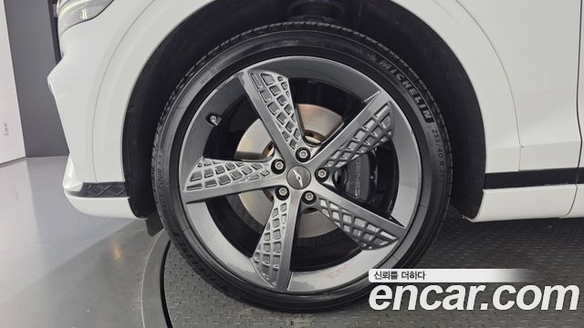 Genesis GV70 из Кореи Encar