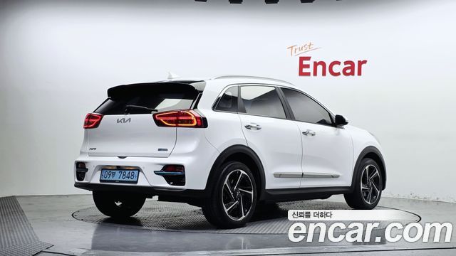 Kia Niro Noblesse — пробег 90 492 км — фото 2 из 5