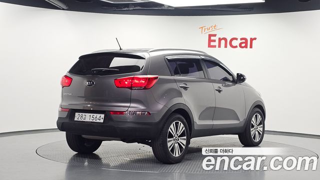 Kia Sportage Diesel 2WD Trendy — пробег 107 968 км — фото 2 из 5