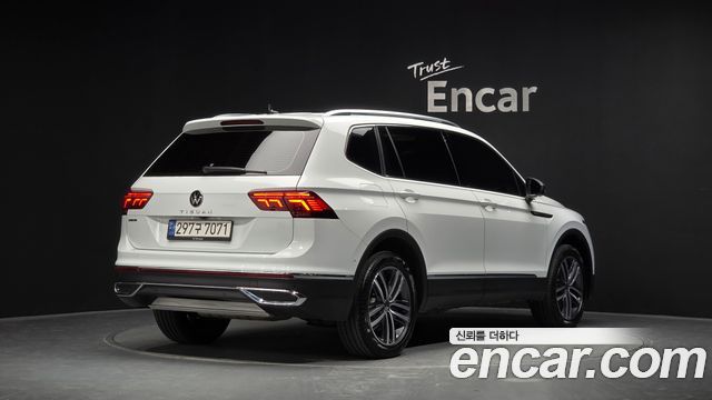 Volkswagen Tiguan 2.0 TSI Prestige — пробег 24 182 км — фото 2 из 5