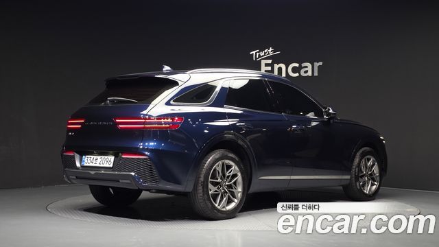 Genesis GV70 из Кореи Encar