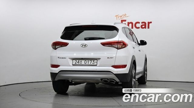 Hyundai Tucson из Кореи Encar