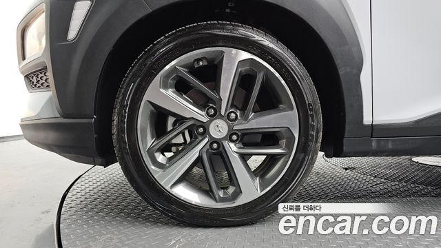 Hyundai Kona из Кореи Encar