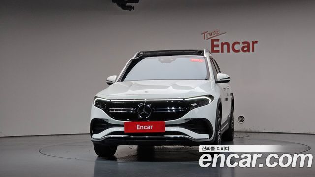 Mercedes-Benz EQB EQB300 4MATIC AMG Line — пробег 63 937 км — фото 3 из 5