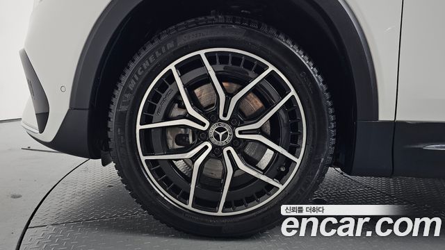 Mercedes-Benz EQB EQB300 4MATIC AMG Line — пробег 63 937 км — фото 5 из 5