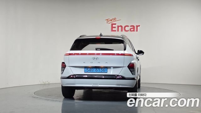 Hyundai Kona из Кореи Encar