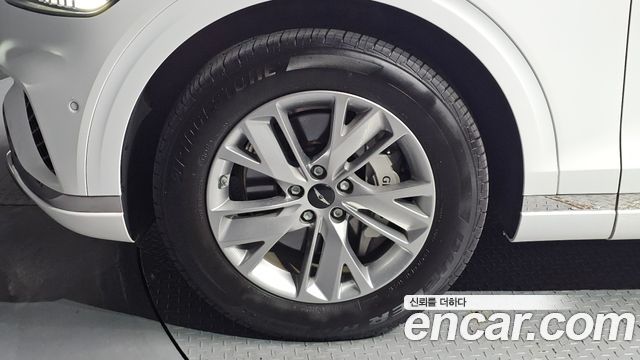 Genesis GV70 из Кореи Encar