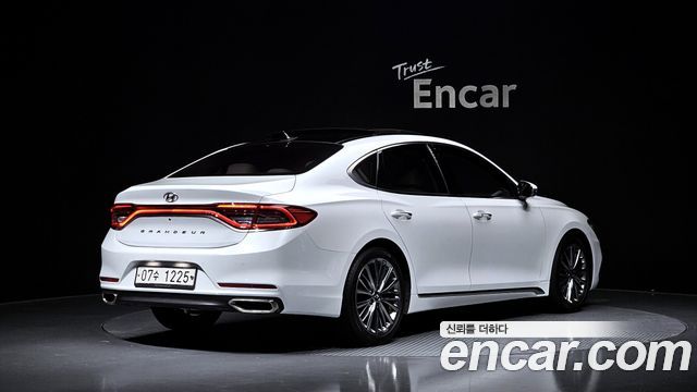 Hyundai Grandeur из Кореи Encar