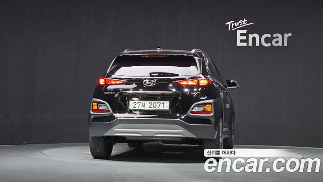 Hyundai Kona из Кореи Encar