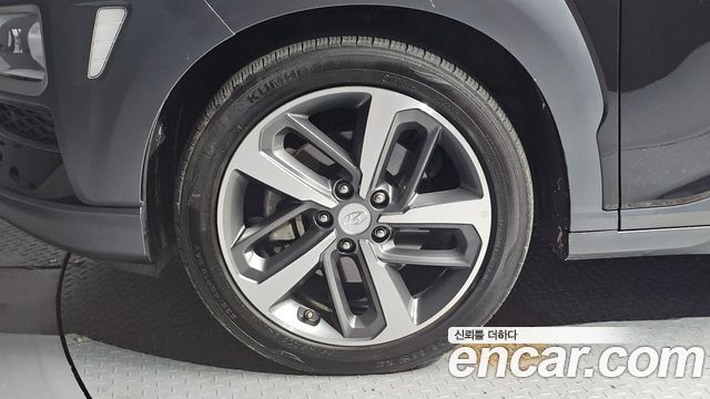 Hyundai Kona из Кореи Encar