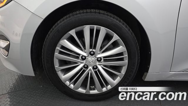 Hyundai Aslan из Кореи Encar