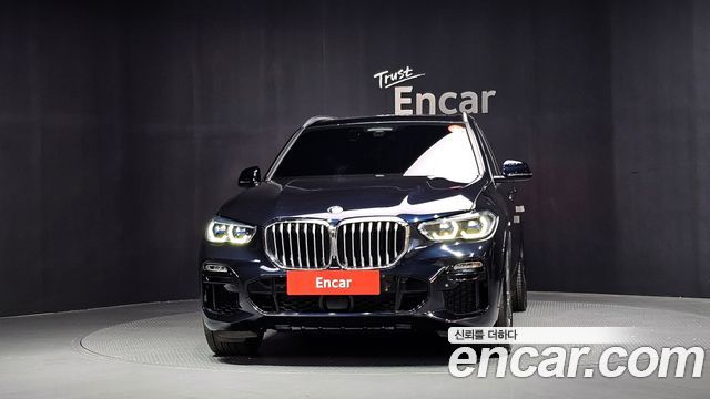 BMW X5 xDrive 45e M Sport — пробег 105 229 км — фото 3 из 5