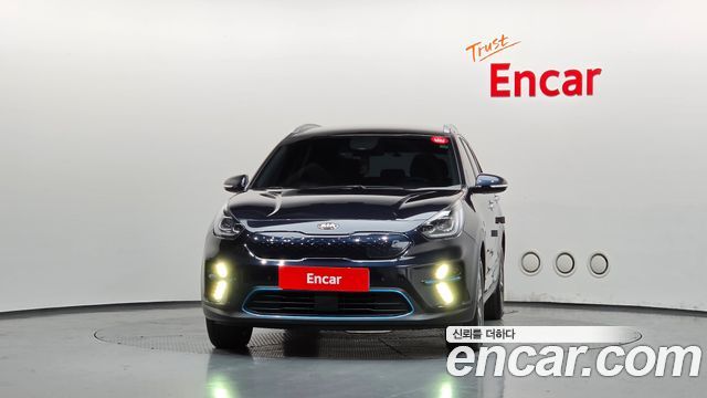 Kia Niro Noblesse — пробег 133 956 км — фото 3 из 5