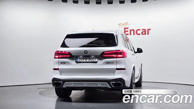 BMW X5 xDrive 30d M Sport — пробег 76 466 км — фото 4 из 5