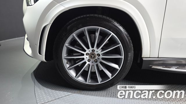 Mercedes-Benz GLE-Class GLE400d 4MATIC Coupe — пробег 82 924 км — фото 5 из 5