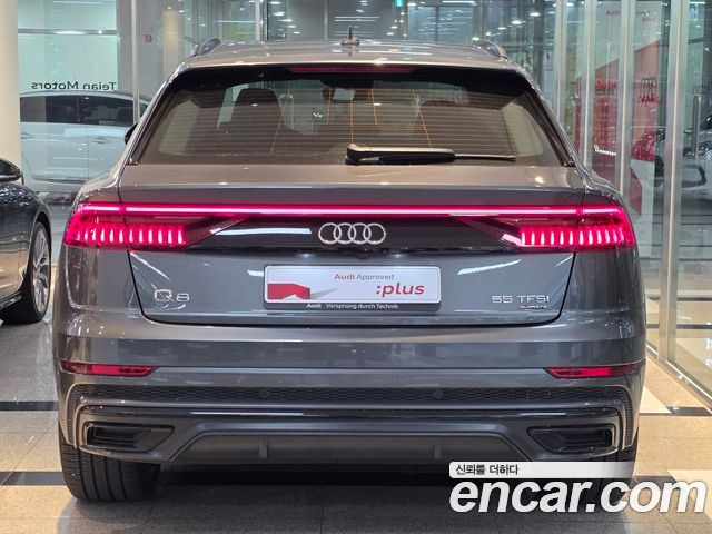 Audi Q8 55 TFSI Quattro Premium — пробег 41 356 км — фото 4 из 5