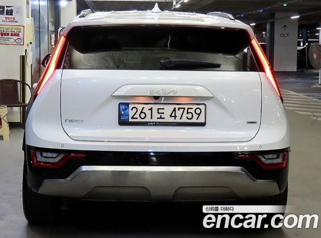 Kia Niro Signature — пробег 34 668 км — фото 5 из 5