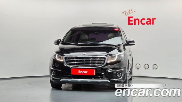 Kia Carnival 9-seater Luxury — пробег 145 297 км — фото 3 из 5