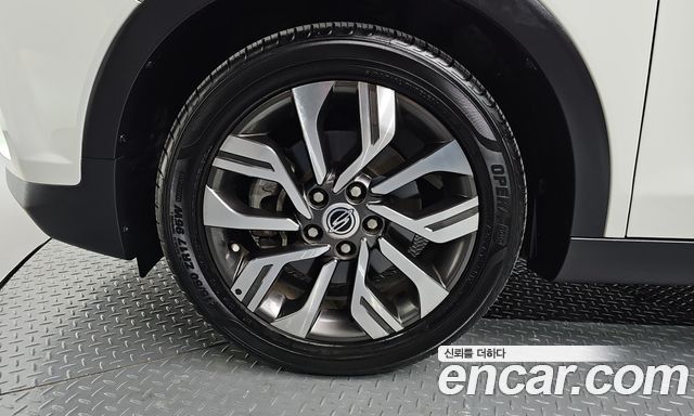 Ssangyong TIBOLI из Кореи Encar