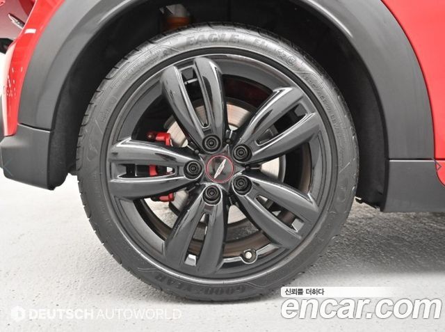 Mini Cooper Convertible JCW 3rd — пробег 2 212 км — фото 5 из 5