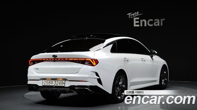 Kia K5 из Кореи Encar