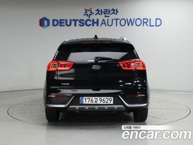 Kia Niro из Кореи Encar